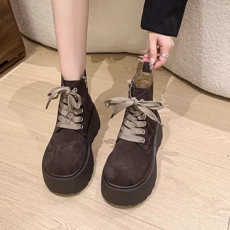 Botas versáteis de cano alto com cadarço, estilo vintage, para mulheres.